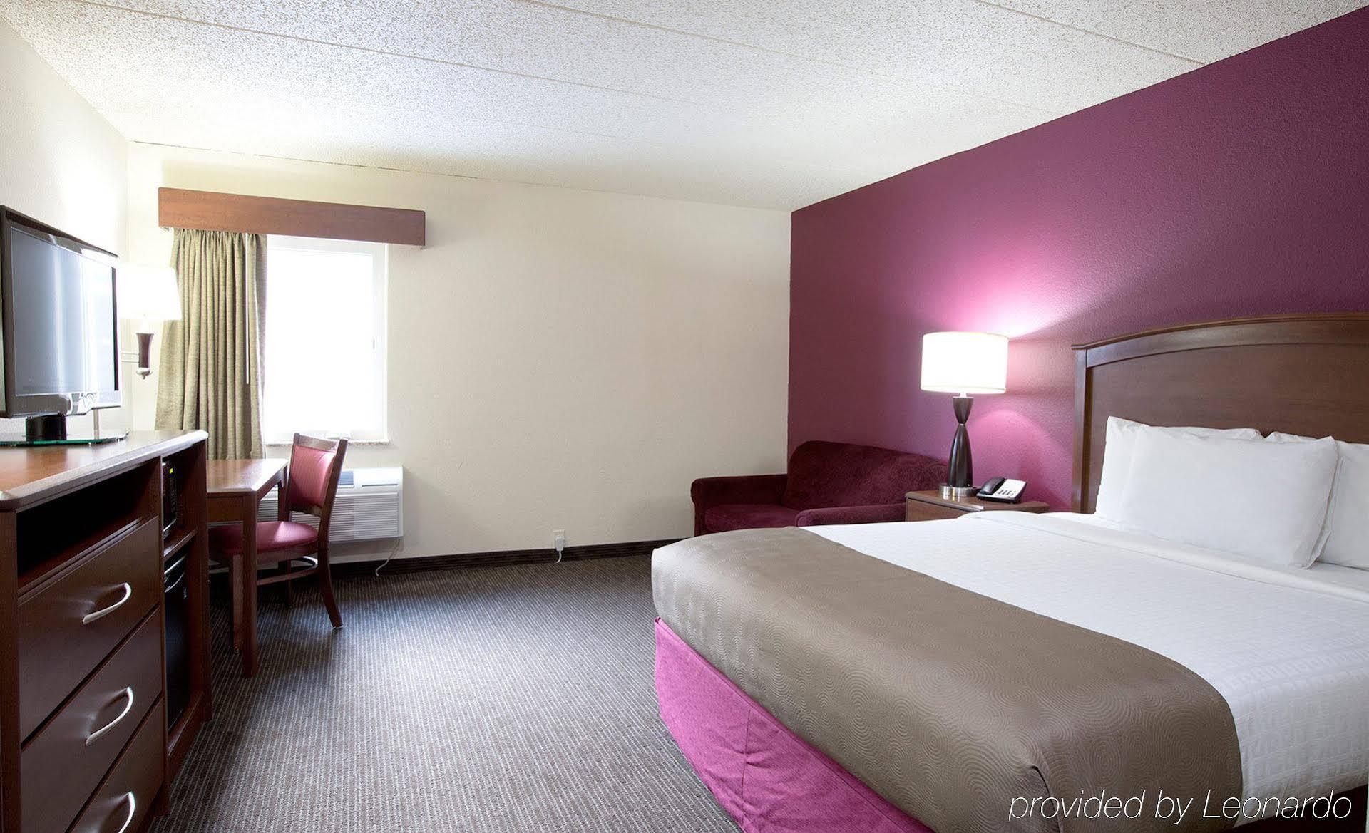 Americinn By Wyndham Osceola Exteriér fotografie