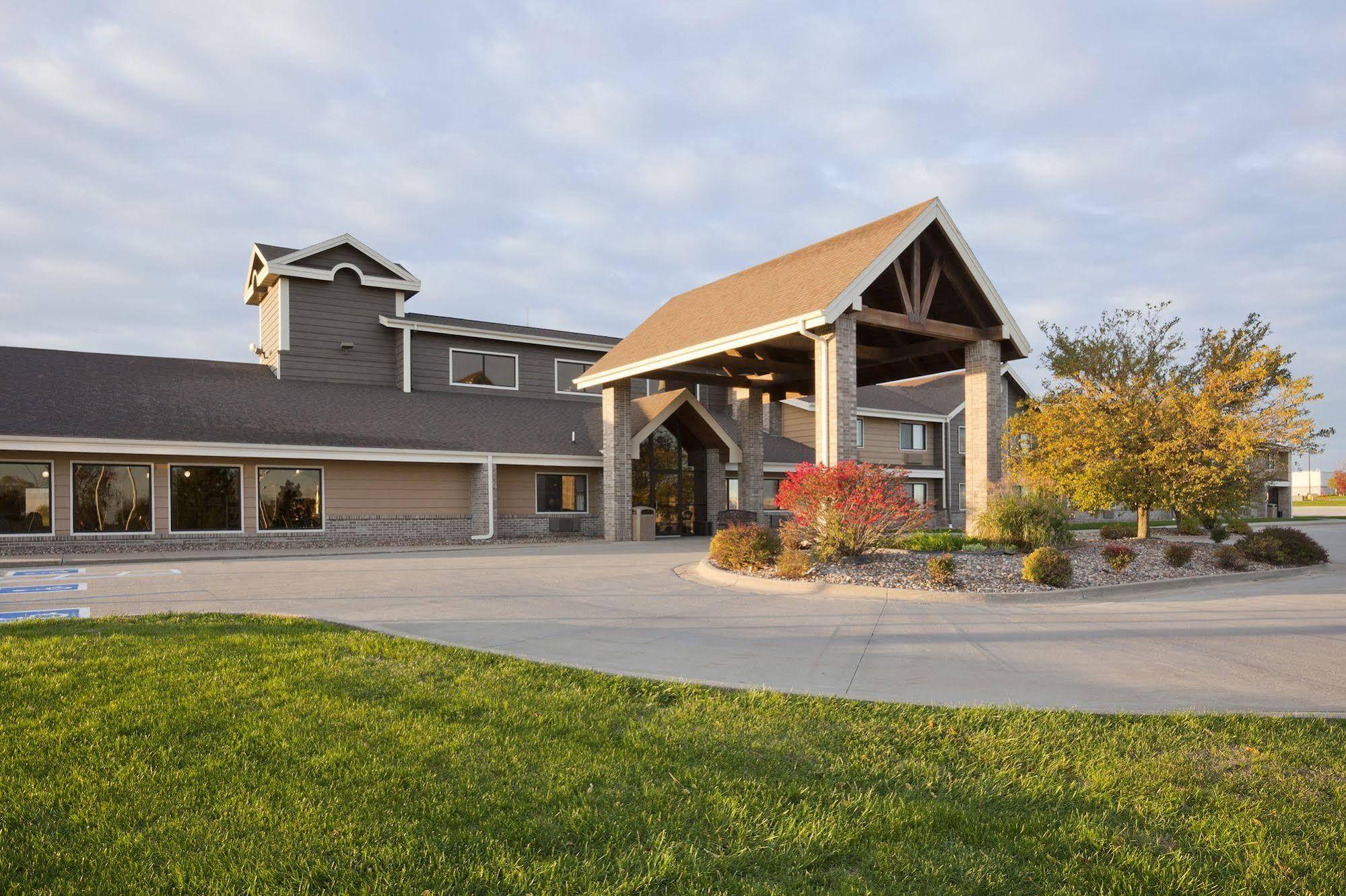 Americinn By Wyndham Osceola Exteriér fotografie