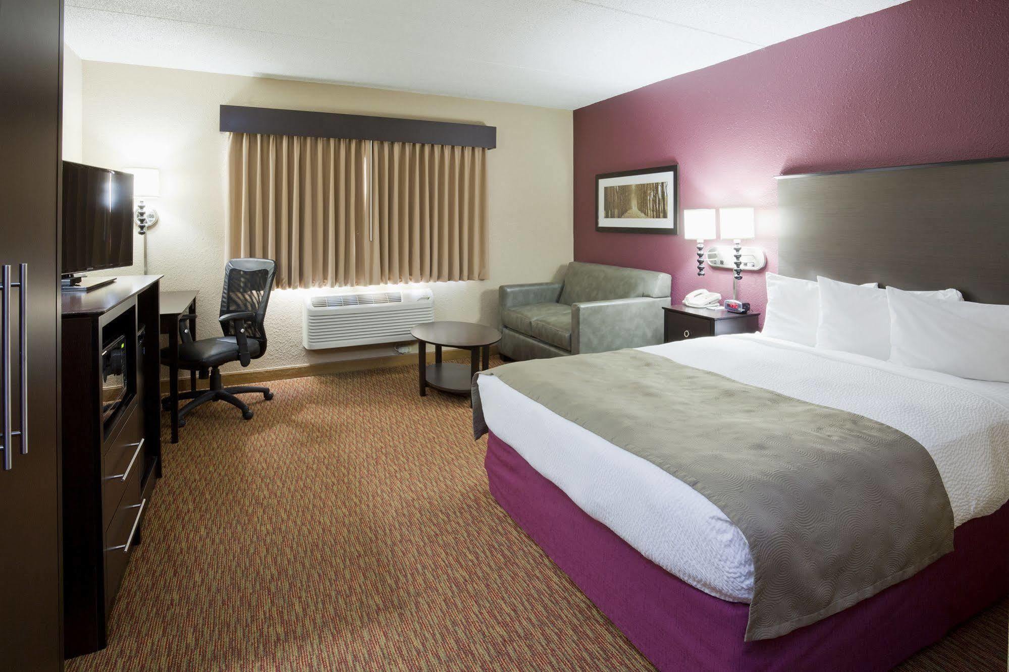 Americinn By Wyndham Osceola Exteriér fotografie